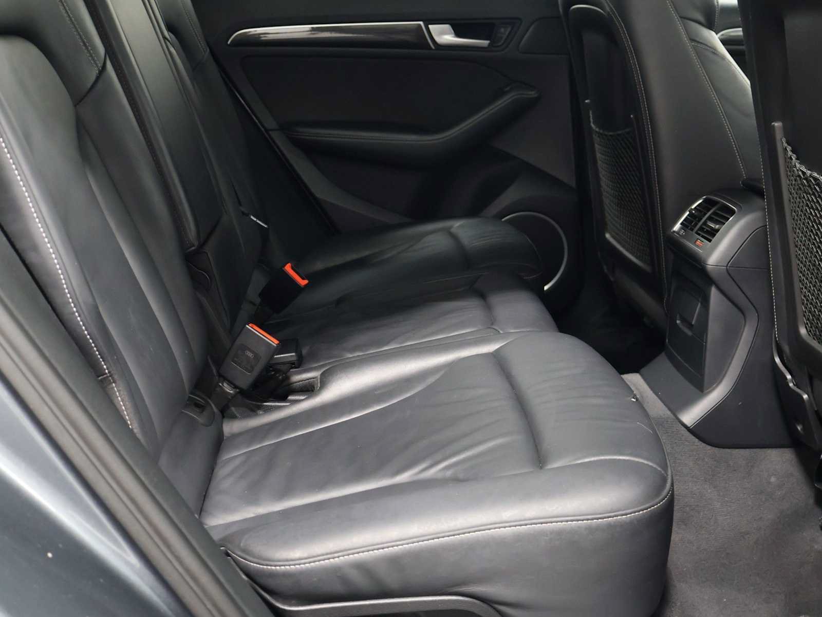 Used 2016 Audi SQ5 Premium Plus w/ Technology Package AWD/4WD image 34