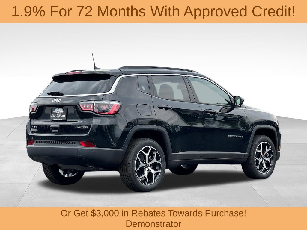 New 2026 Jeep Compass Limited w/ Sun, Sound & Navigation Group AWD/4WD image 7
