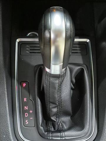 Used 2018 Volkswagen Jetta Wolfsburg Edition FWD image 12