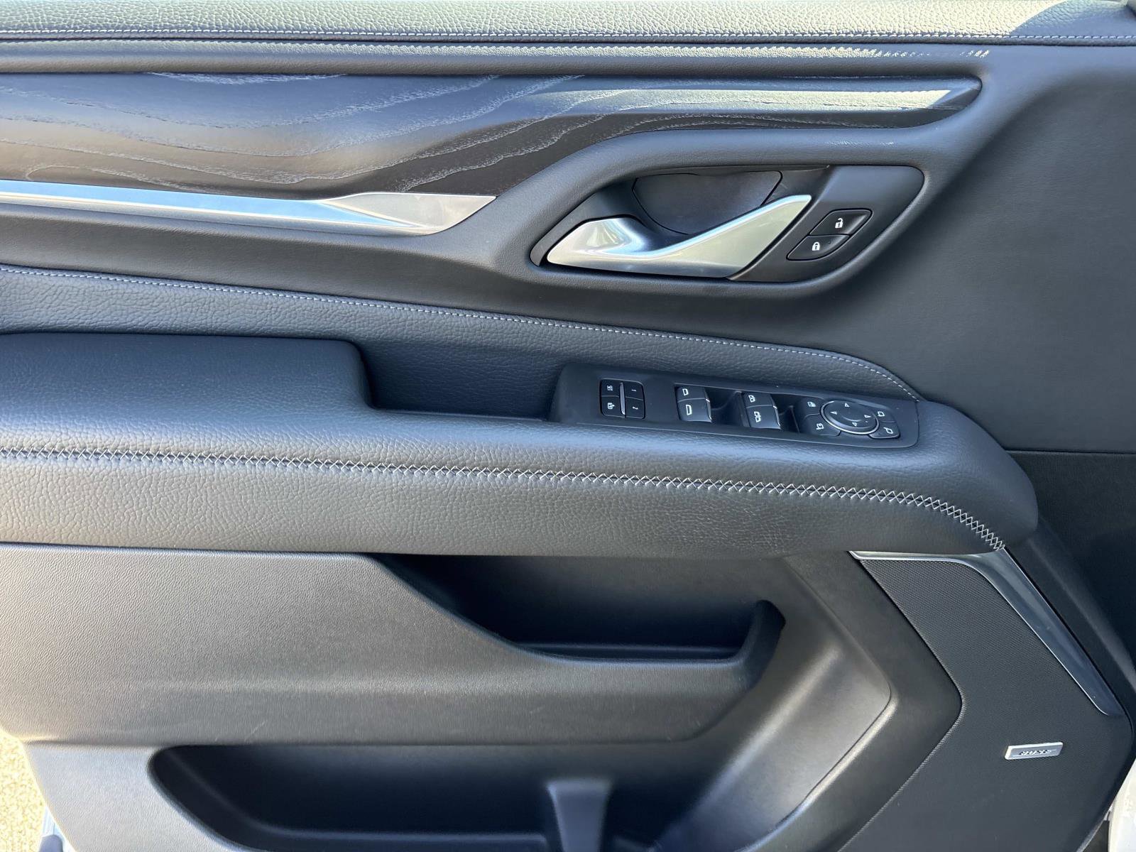 Certified 2022 GMC Yukon Denali image 12