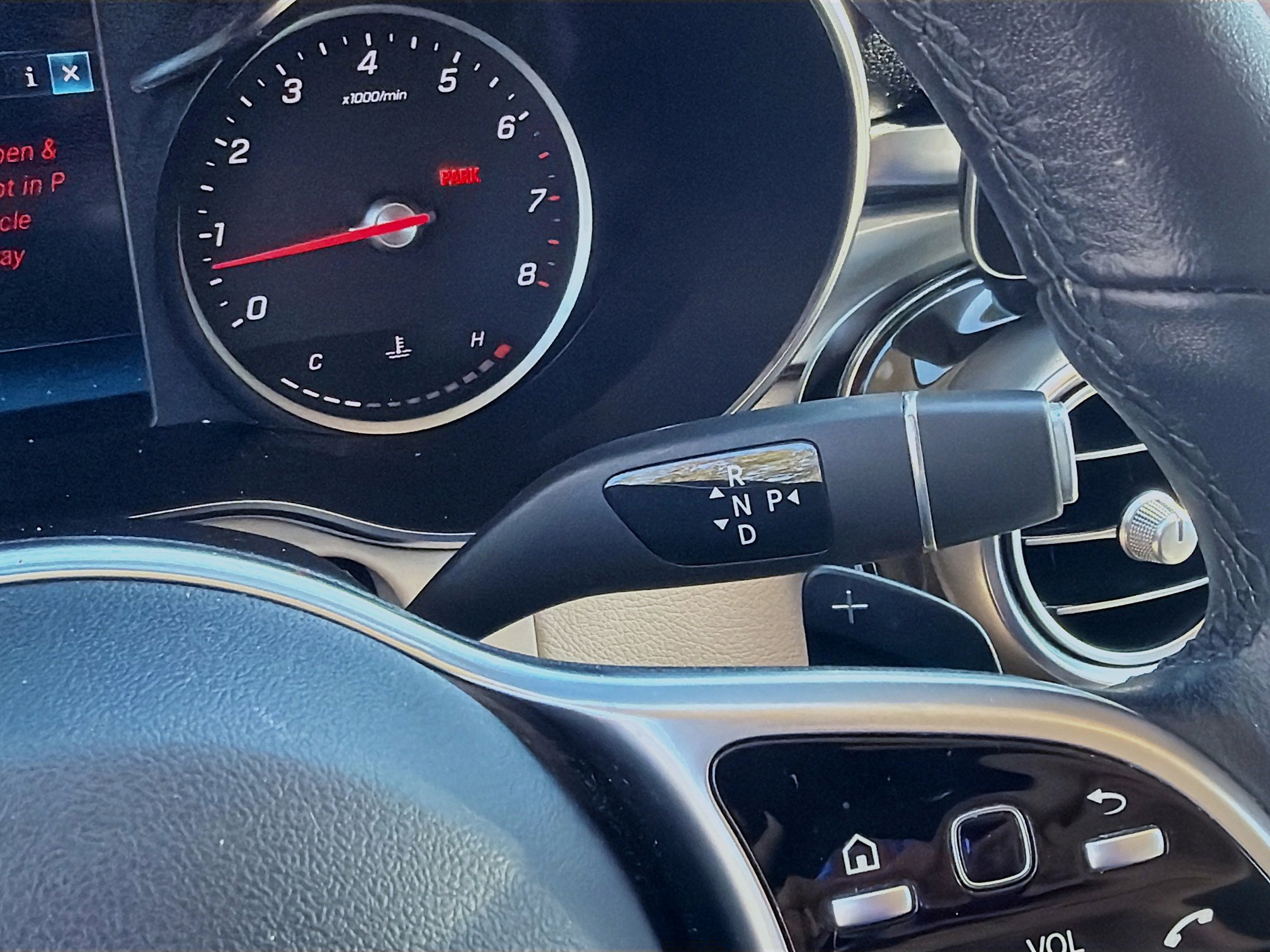 Used 2020 Mercedes-Benz GLC 300 image 15