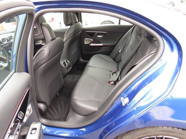 Used 2025 Mercedes-Benz C 300 4MATIC Sedan image 18