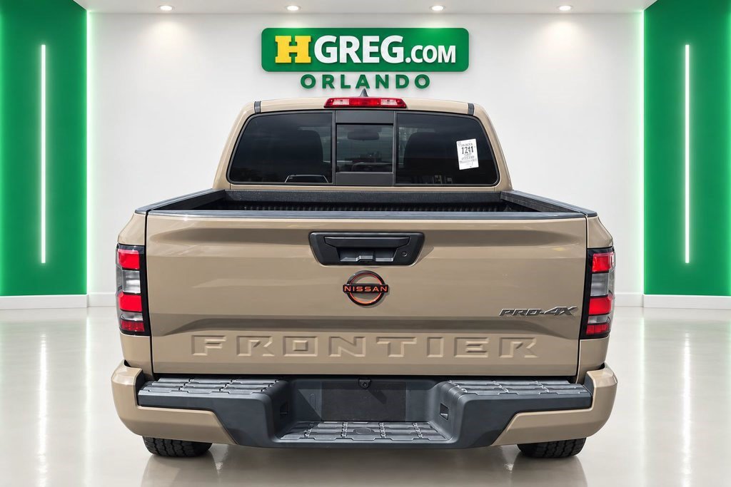 Used 2022 Nissan Frontier PRO-4X w/ Off-Road Protection Package AWD/4WD image 8