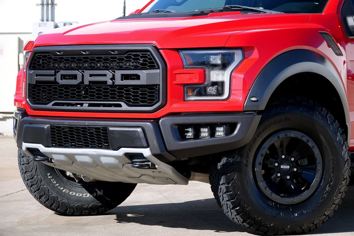Used 2018 Ford F150 Raptor w/ Equipment Group 802A Luxury AWD/4WD image 21