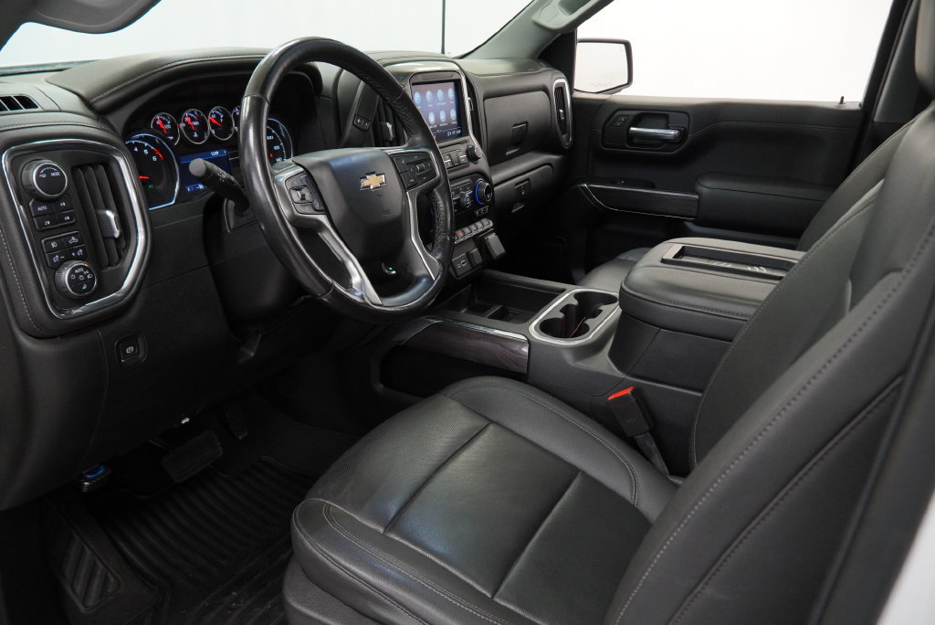 Used 2021 Chevrolet Silverado 1500 LTZ w/ Z71 Off-Road Package AWD/4WD image 24