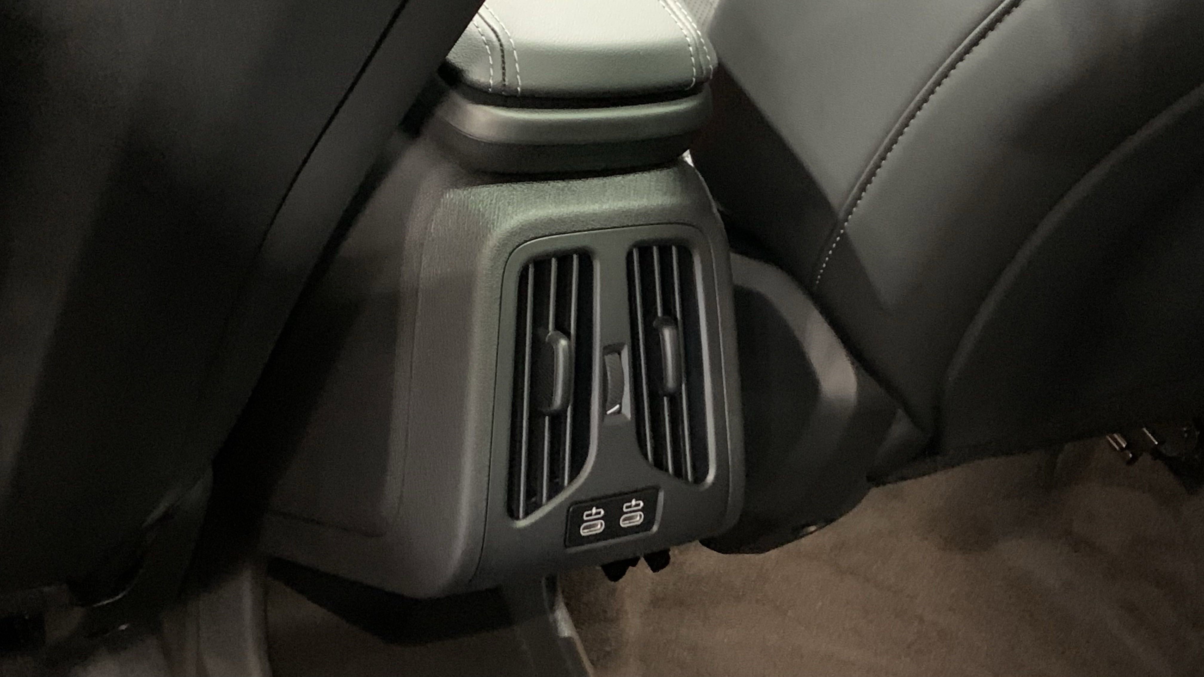 Used 2026 BMW X1 xDrive28i w/ Technology Package image 30