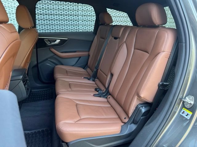 Certified 2023 Audi Q7 3.0T Premium w/ Convenience Package AWD/4WD image 11