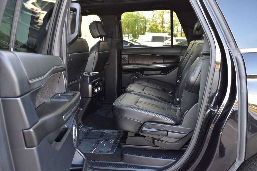 Used 2019 Ford Expedition Max Limited RWD image 23