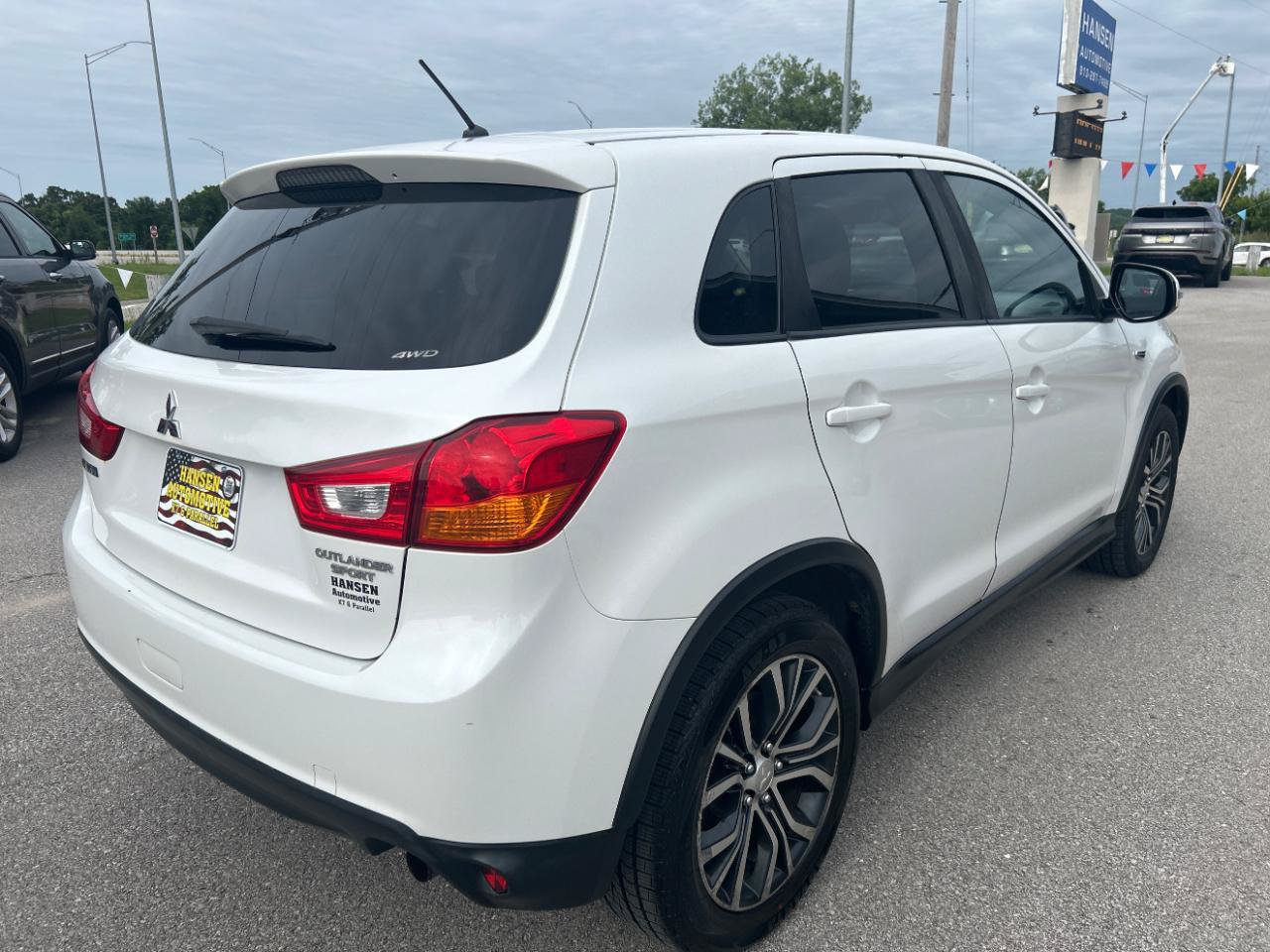 Used 2016 Mitsubishi Outlander Sport ES AWD/4WD image 5