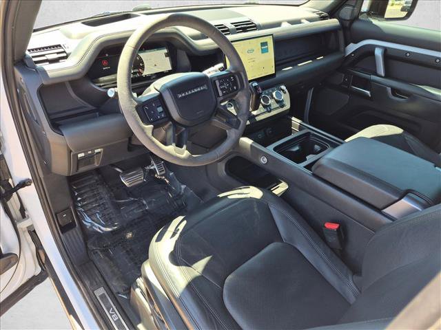 Used 2023 Land Rover Defender 90 V8 AWD/4WD image 12