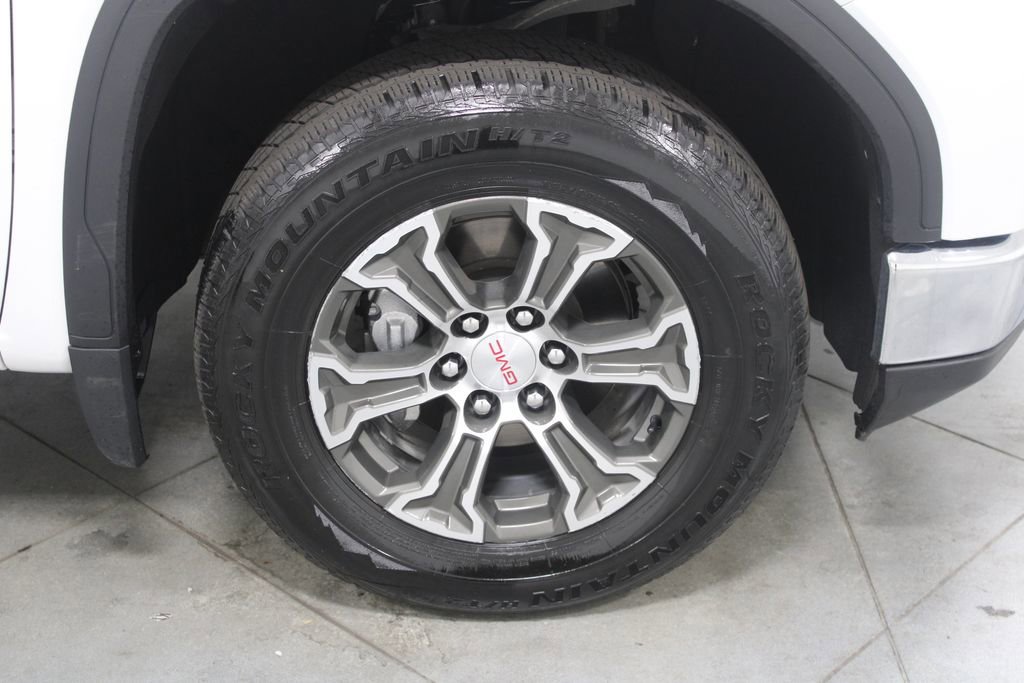 Used 2024 GMC Sierra 1500 SLT image 13