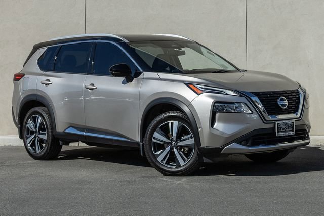 Used 2021 Nissan Rogue Platinum image 15