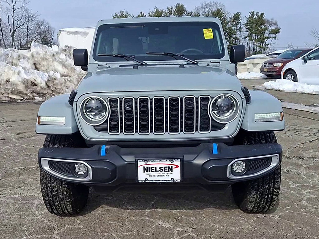 Used 2024 Jeep Wrangler Unlimited Sahara w/ Dual Top Group image 3