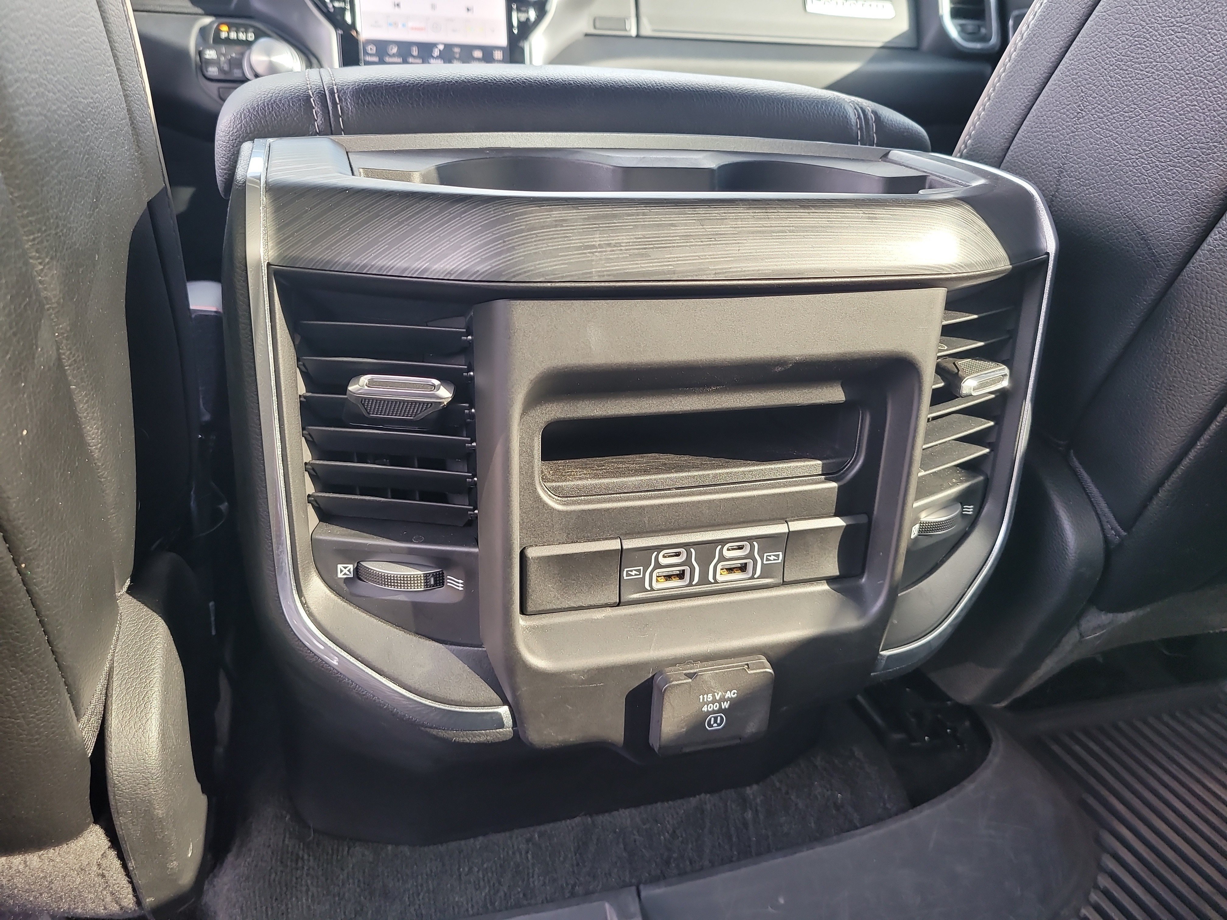 Used 2023 RAM 1500 Laramie AWD/4WD image 14