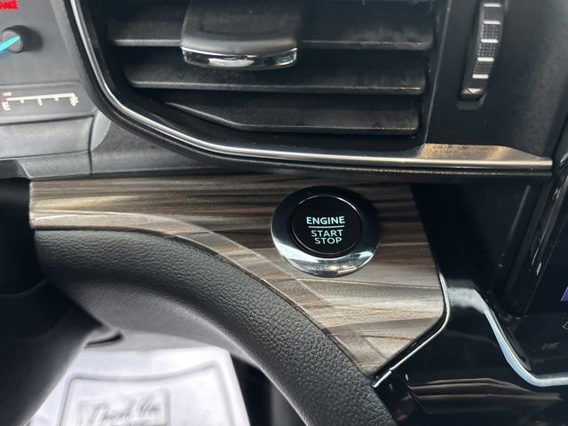 Used 2022 Ford Explorer Limited w/ Hybrid Equipment Group 310A image 34