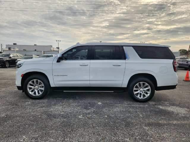 Used 2021 Chevrolet Suburban Premier RWD image 4