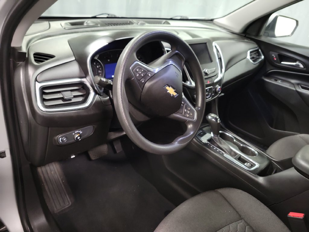 Used 2020 Chevrolet Equinox LT AWD/4WD image 17