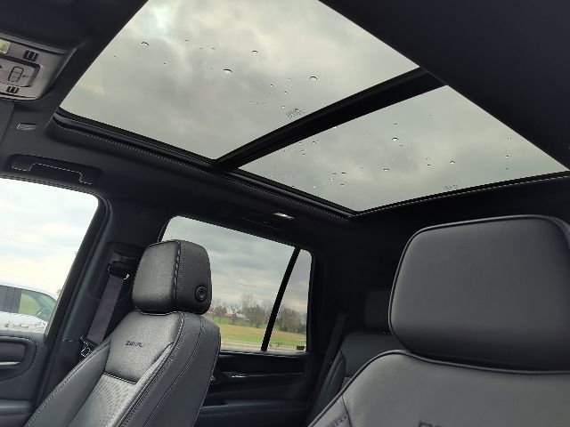 Used 2021 GMC Yukon Denali image 7