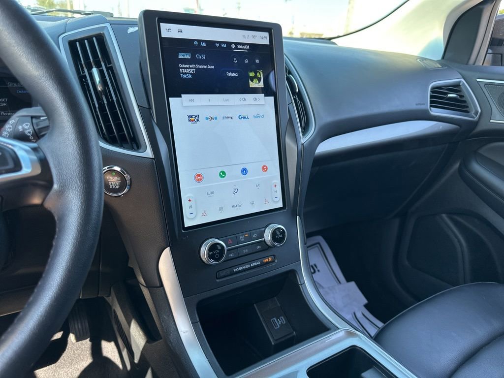 Used 2024 Ford Edge SEL image 48