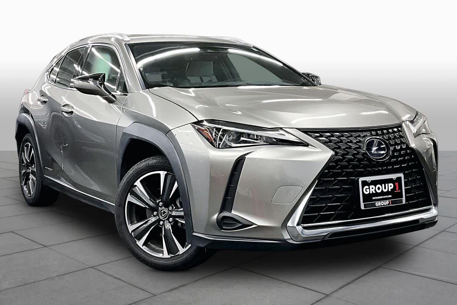 Used 2019 Lexus UX 250h w/ Premium Package AWD/4WD image 2