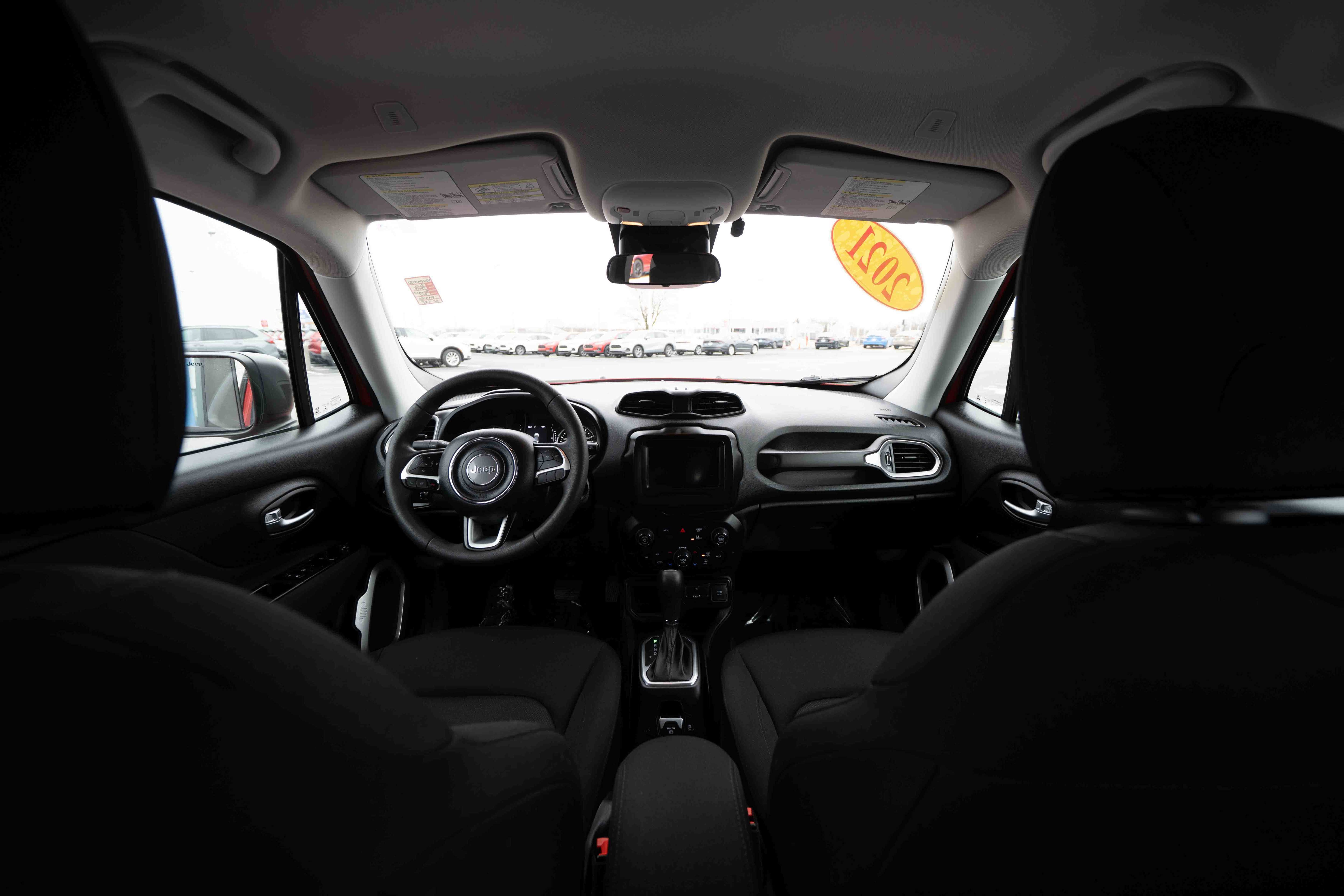 Used 2021 Jeep Renegade Sport image 19