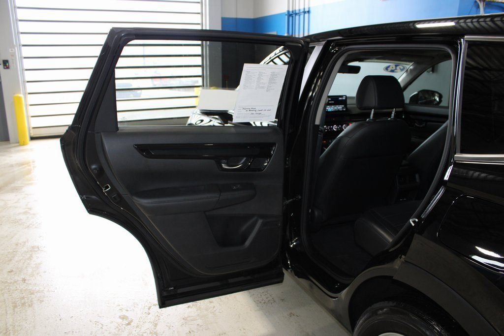 Used 2024 Honda CR-V EX-L image 16