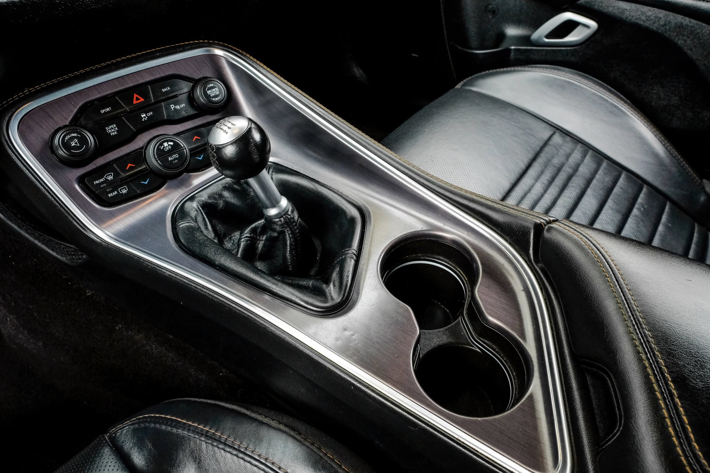 Used 2016 Dodge Challenger R/T Scat Pack RWD image 32