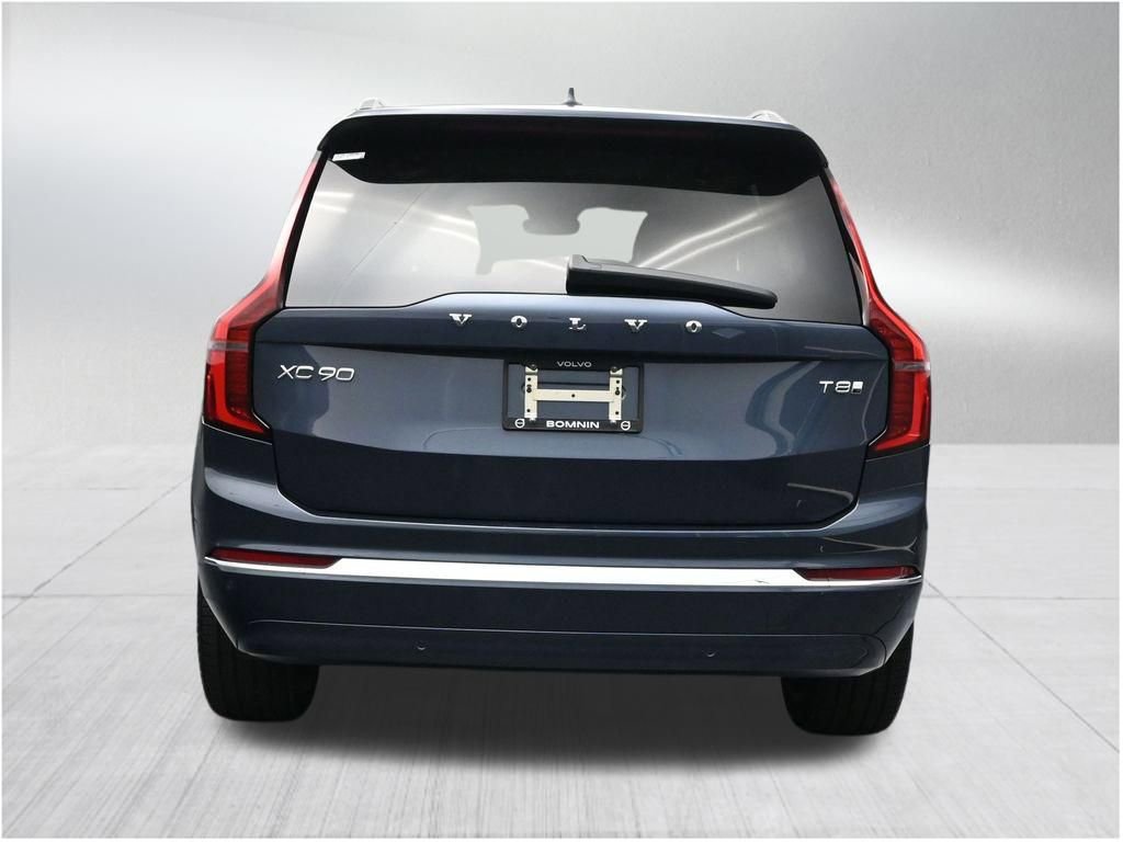 New 2026 Volvo XC90 T8 Core AWD/4WD image 4