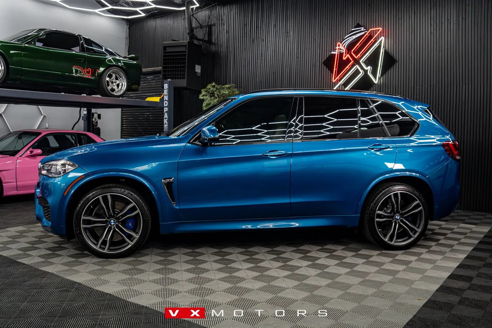 Used 2017 BMW X5 M AWD/4WD image 8