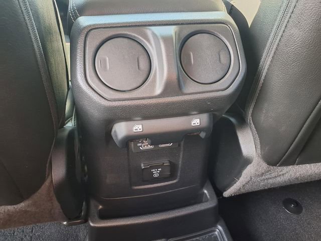 Used 2023 Jeep Wrangler Unlimited Sahara w/ Cold Weather Group AWD/4WD image 24
