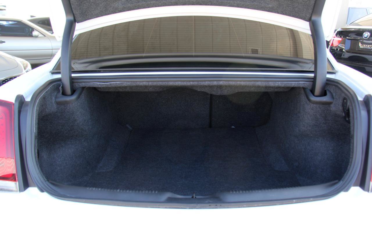 Used 2023 Chrysler 300 Touring w/ Sport Appearance Package RWD image 26