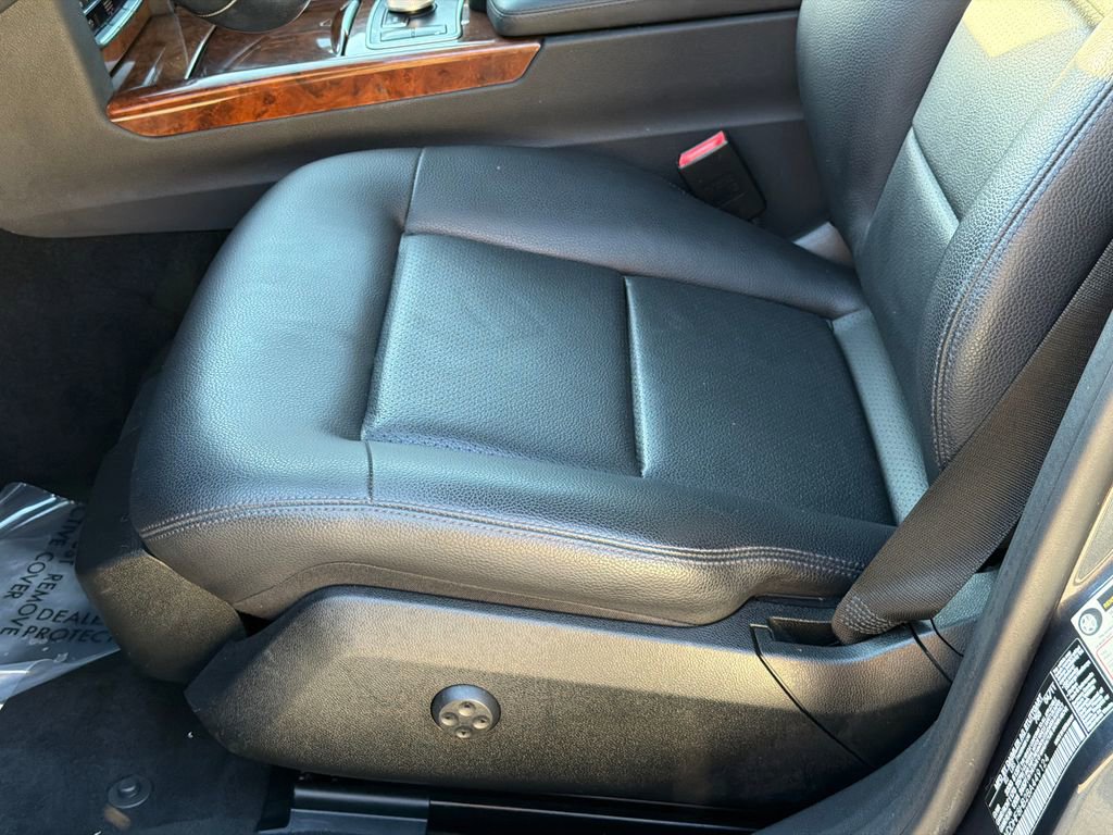 Used 2011 Mercedes-Benz E 350 4MATIC Sedan image 15