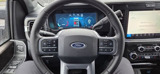 New 2026 Ford F250 Lariat w/ Black Appearance Package AWD/4WD image 7