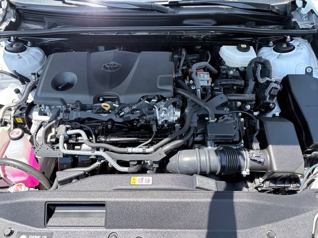 Used 2025 Toyota Camry SE FWD image 28