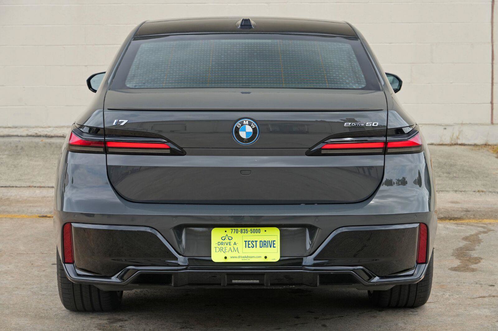 Used 2024 BMW i7 eDrive50 w/ M Sport Package RWD image 67
