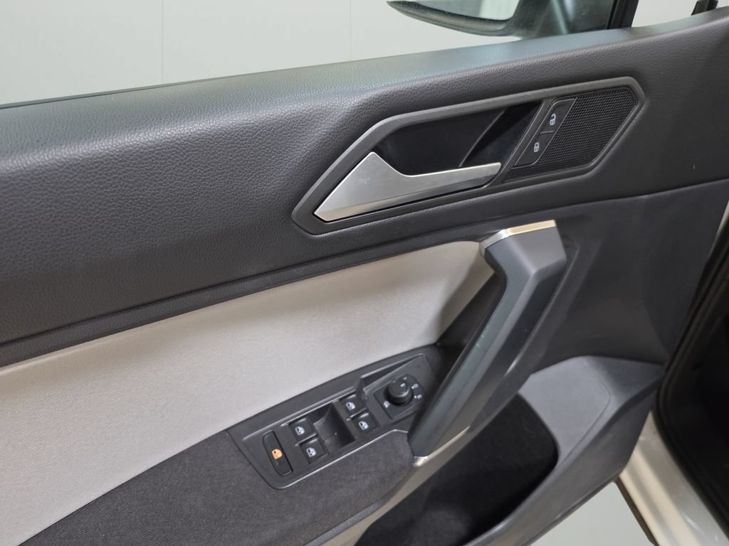 Used 2020 Volkswagen Tiguan S AWD/4WD image 14