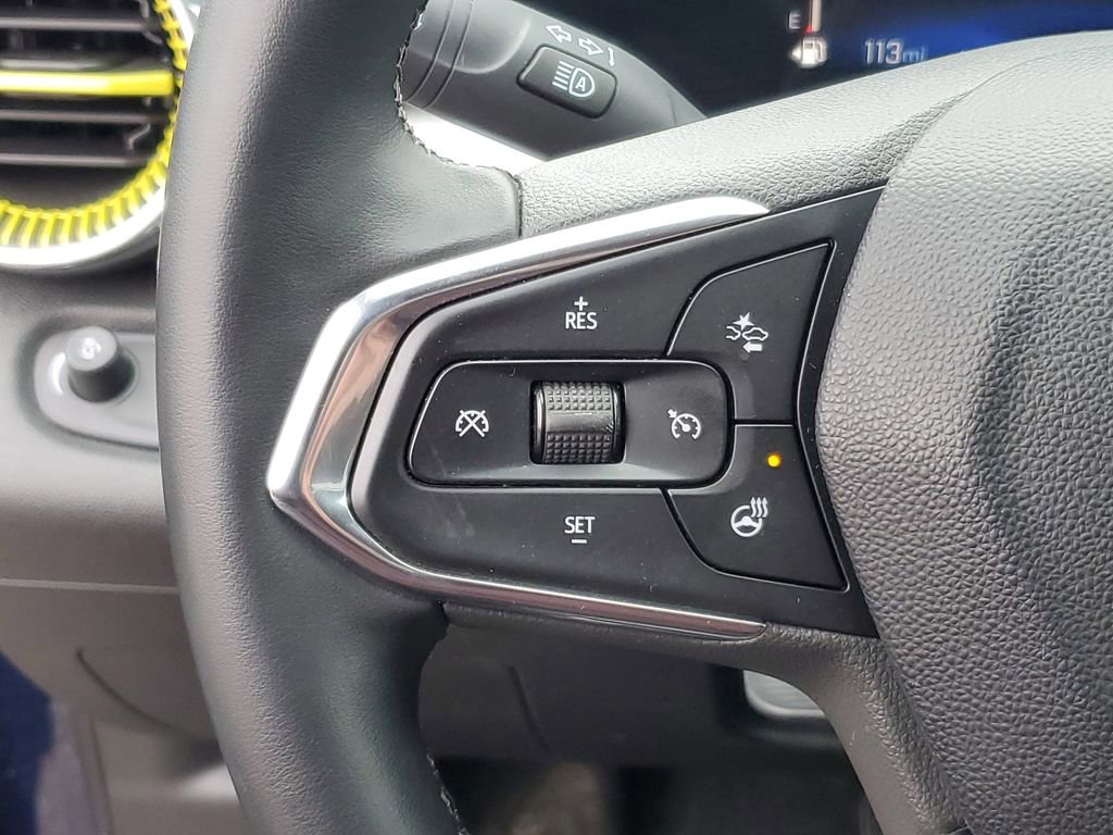 Certified 2024 Chevrolet Trax LT w/ Driver Confidence Package image 11