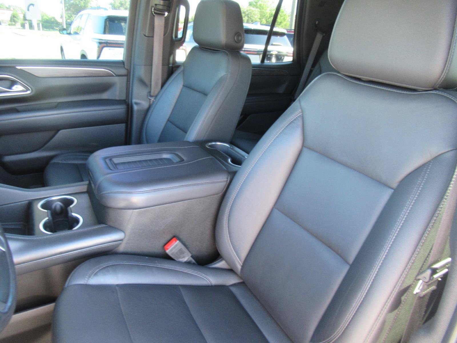 Used 2021 Chevrolet Tahoe Z71 AWD/4WD image 19