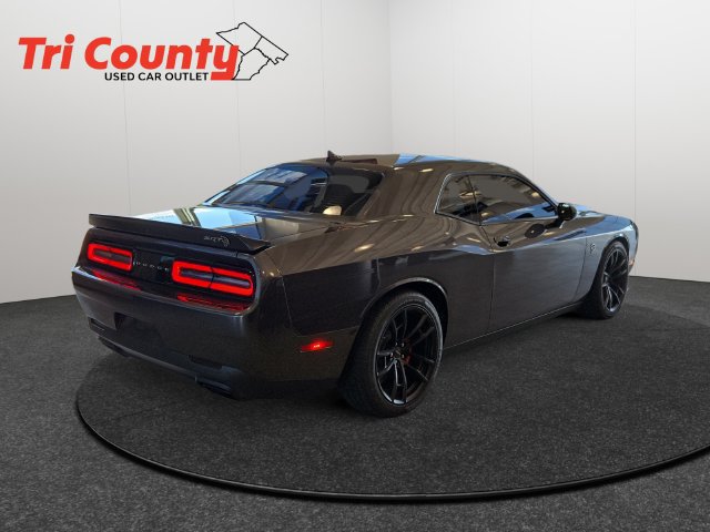 Used 2023 Dodge Challenger SRT Hellcat RWD image 8