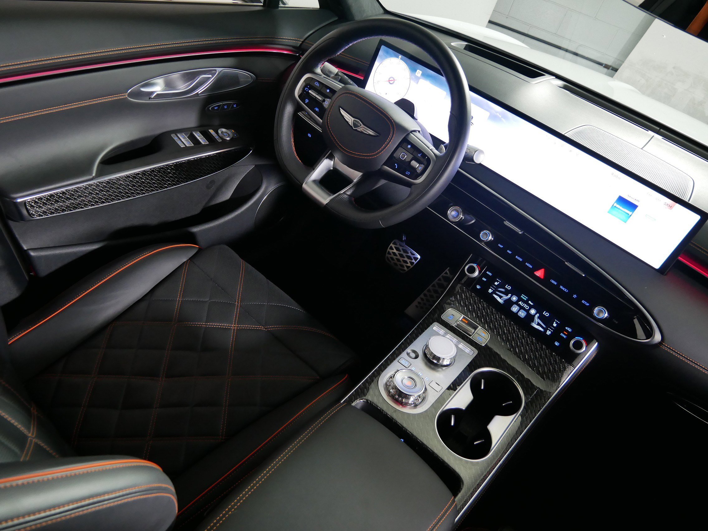 Used 2026 Genesis GV70 3.5T Sport Prestige image 9