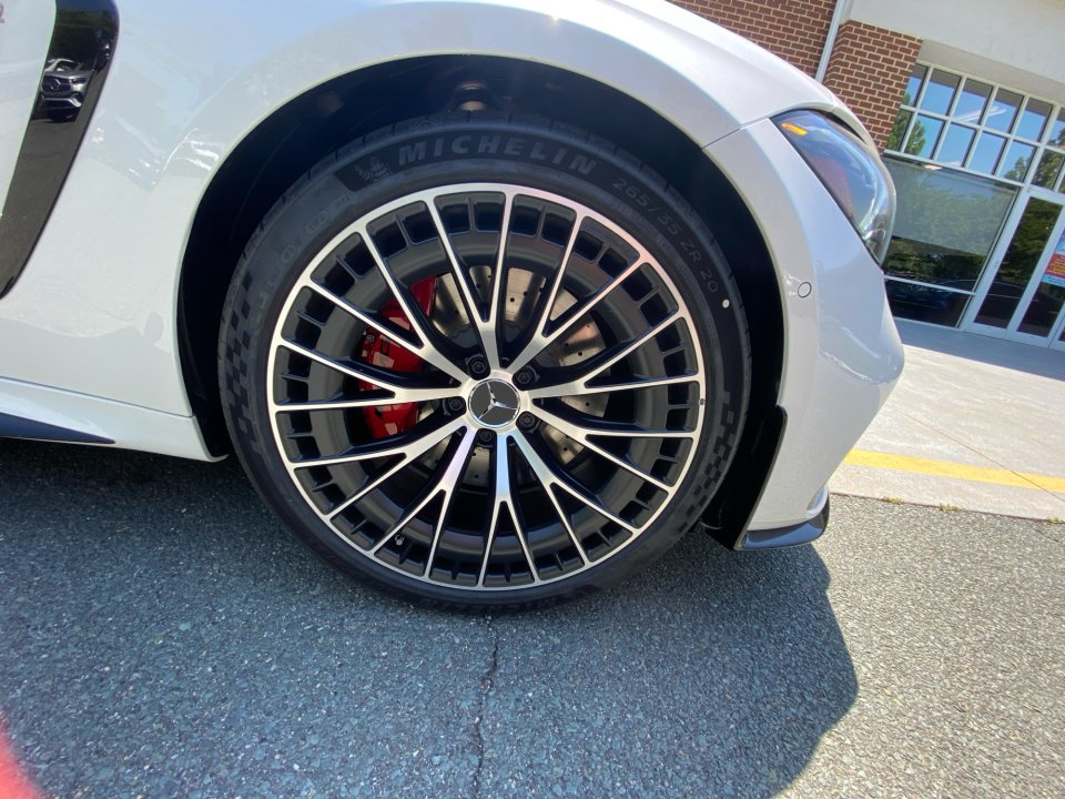 New 2026 Mercedes-Benz CLE 53 AMG 4MATIC Coupe image 25