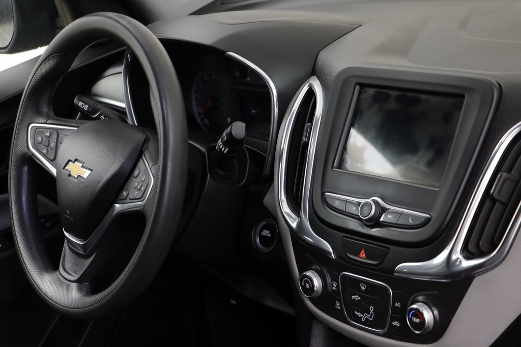 Used 2019 Chevrolet Equinox LS w/ LS Convenience Package image 20