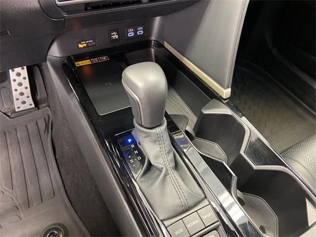 Certified 2025 Toyota Camry XSE image 28