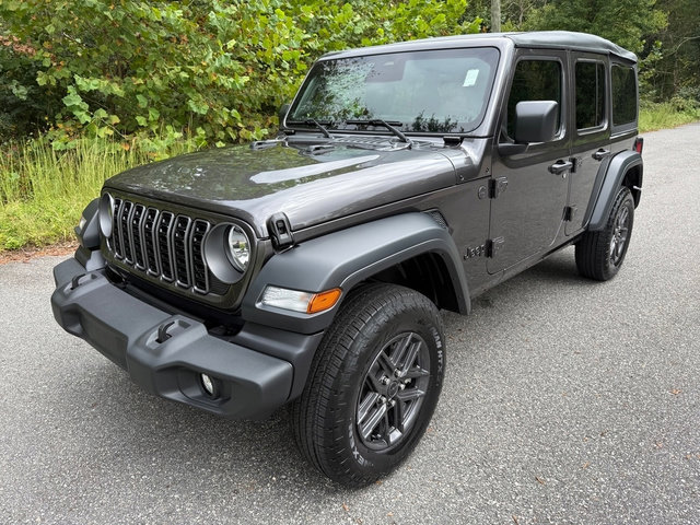 New 2025 Jeep Wrangler Unlimited Sport image 3
