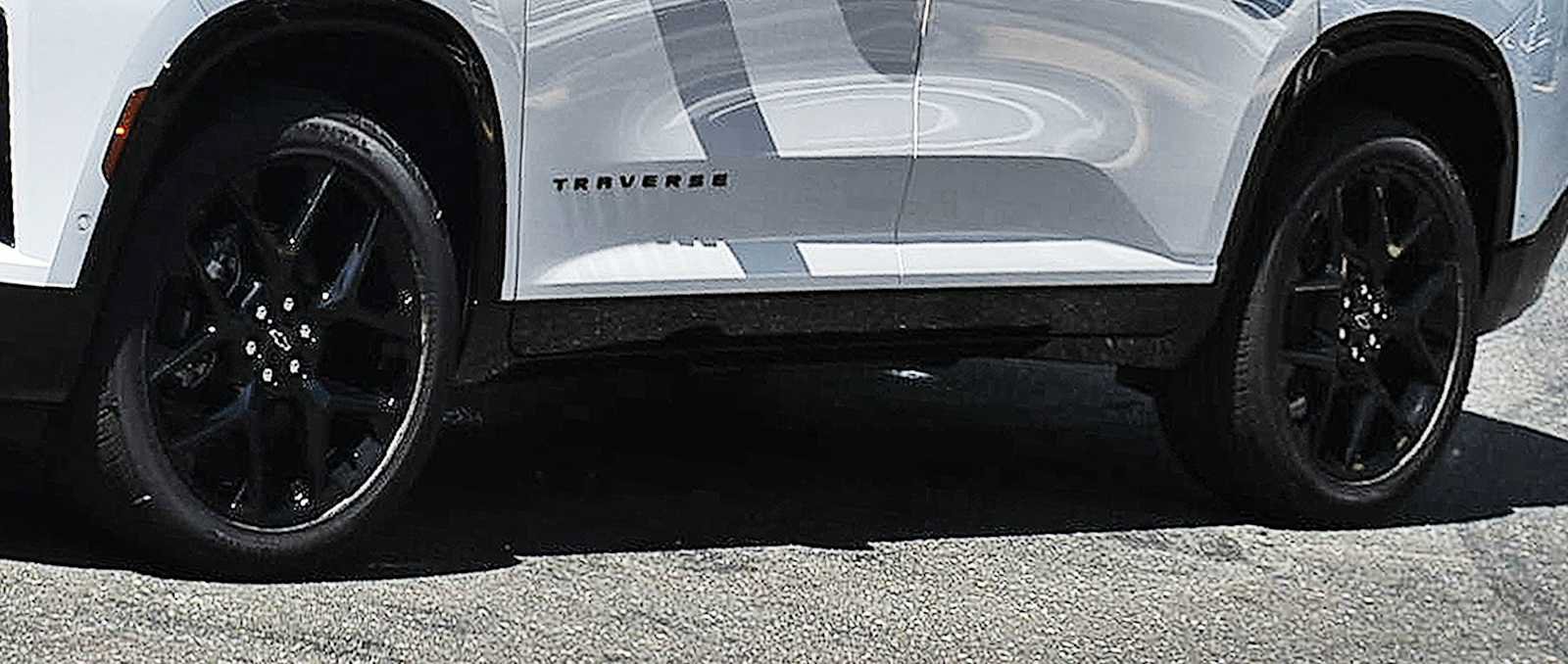 New 2026 Chevrolet Traverse RS AWD/4WD image 28
