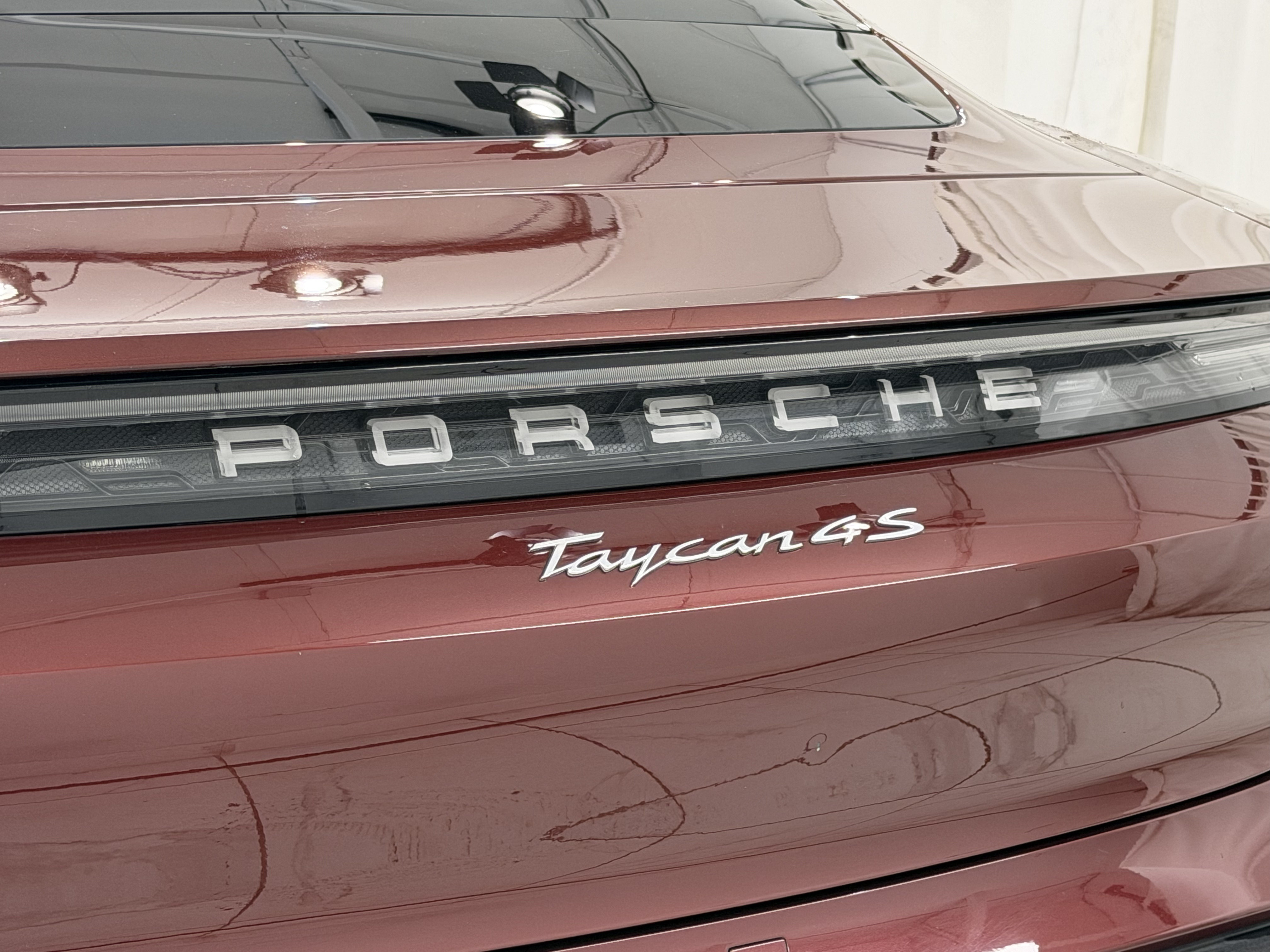 Certified 2022 Porsche Taycan 4S AWD/4WD image 65