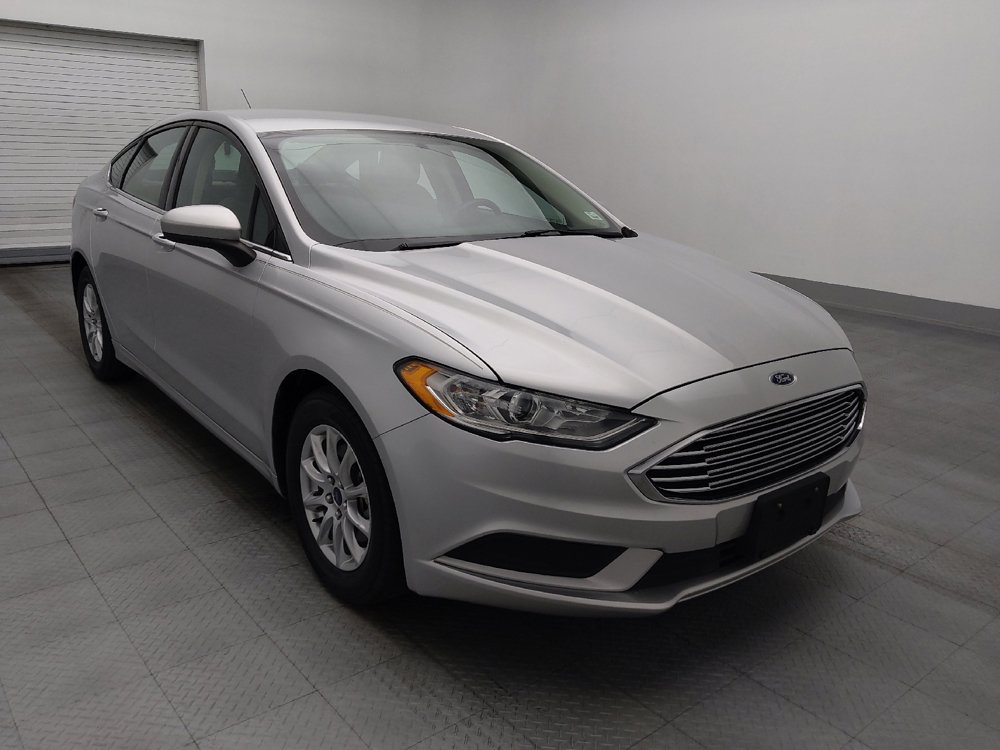 Used 2018 Ford Fusion S FWD image 13