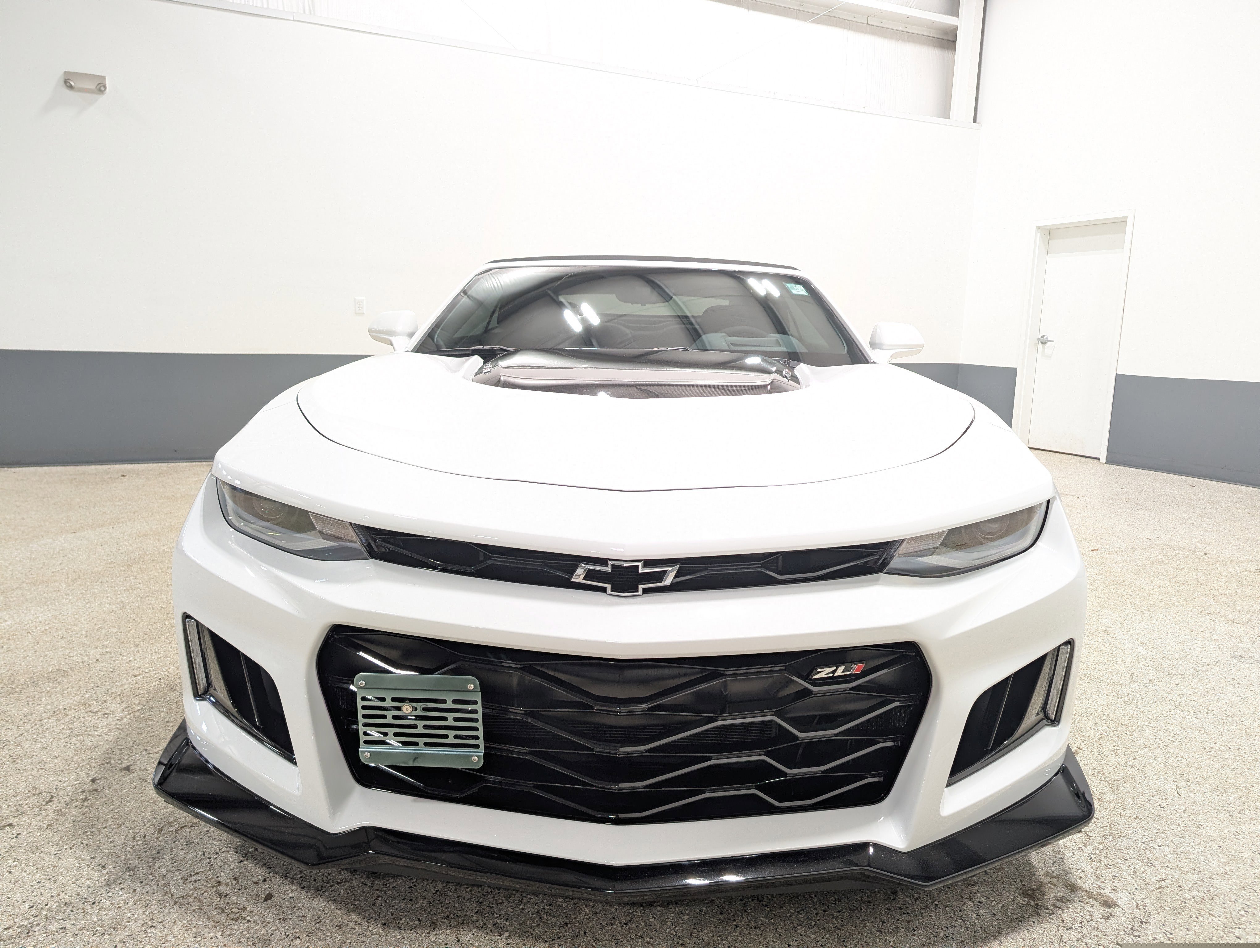 Used 2021 Chevrolet Camaro ZL1 w/ LPO, ZL1 Protection Package image 8