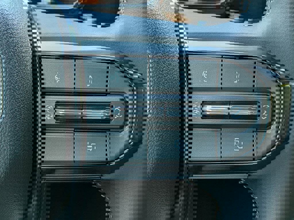 New 2026 GMC Canyon AT4 image 27