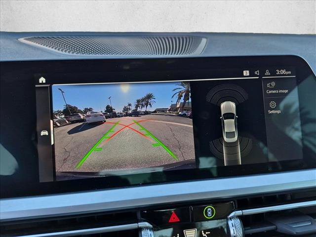Used 2022 BMW 430i Coupe w/ Convenience Package RWD image 12